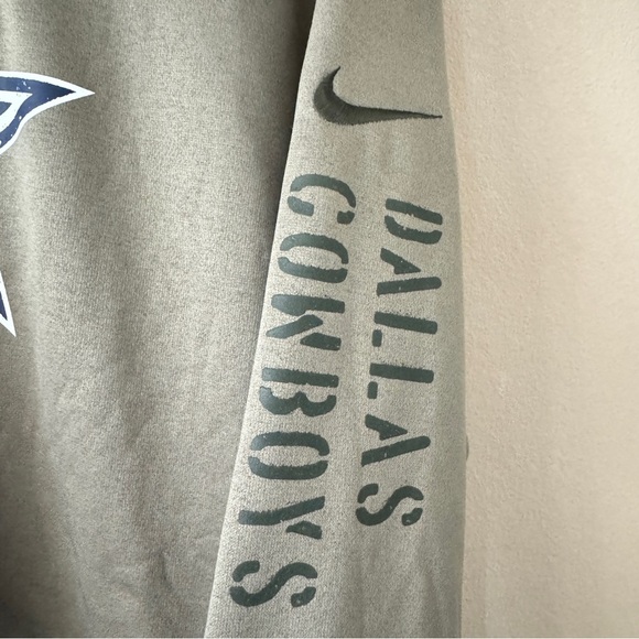 Dallas Cowboys NFL 2022 Salute to Service Therma Performance Men's Hoodie XL - Picture 8 of 10